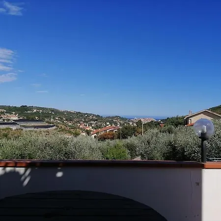 Casa Nel Verde אימפריה